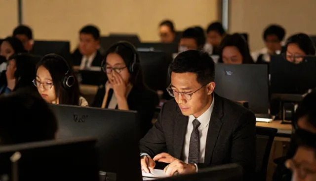如何通过定制网站实现名录信息整合